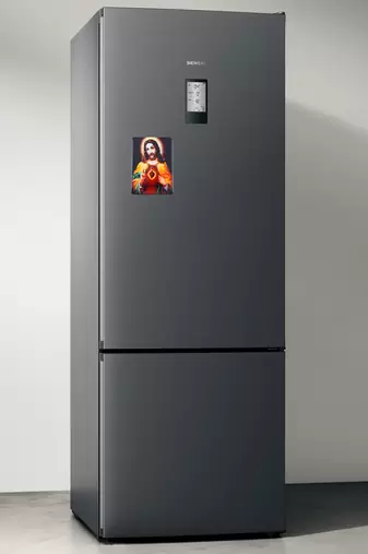 dzine trendz metallic fridge magnet with halo design – multicolor