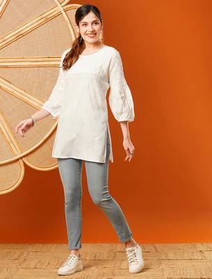 Hand embroidered white cotton lucknowi chikankari short kurti 3