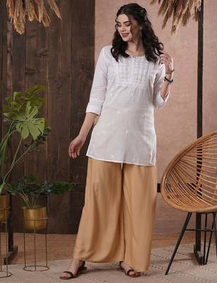 Hand embroidered white cotton lucknowi chikankari short kurti 1