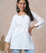 Hand embroidered white cotton lucknowi chikankari straight kurti