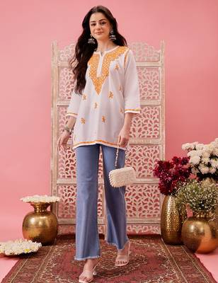 Hand embroidered white cotton lucknowi chikankari short kurti 5