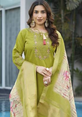 White viscose embroidery thread work Kurta sets 3