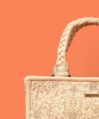 Beige silk embroidered handbag 3
