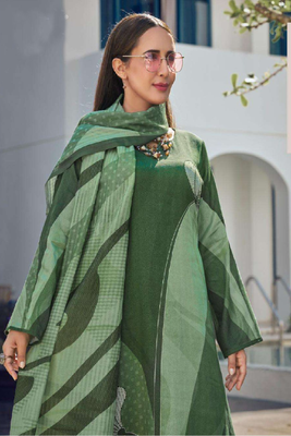 Green printed viscose silk kurta set 3