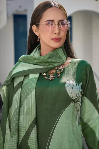 Green printed viscose silk kurta set