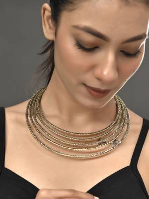 Brass textured gold-plated necklace 1