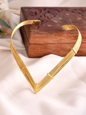 Brass gold-plated multi-strand v-shaped necklace 2