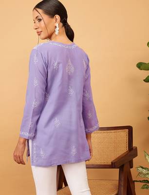 Hand embroidered mauve cotton lucknowi chikankari short kurti 2