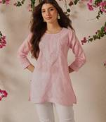 Hand embroidered pink cotton lucknowi chikankari kurti