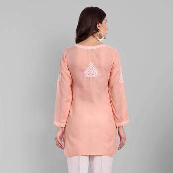 Hand embroidered peach cotton lucknowi chikankari kurti 2