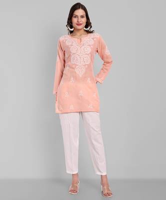 Hand embroidered peach cotton lucknowi chikankari kurti 4