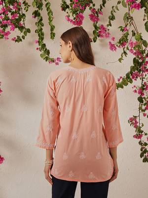 Hand embroidered light peach cotton lucknowi chikankari short kurti 2