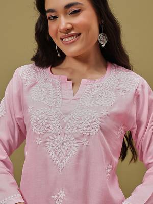 Hand embroidered pink cotton lucknowi chikankari kurti 6