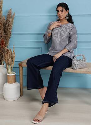 Hand embroidered grey cotton lucknowi chikankari short kurti 6