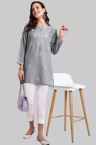 Hand embroidered grey cotton lucknowi chikankari kurti