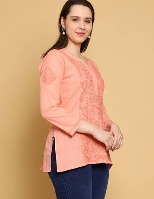 Hand embroidered peach cotton lucknowi chikankari straight kurti 4