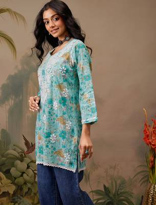 Hand embroidered floral printed blue cotton lucknowi chikankari short kurti 3