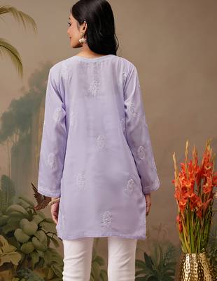 Hand embroidered mauve cotton lucknowi chikankari short kurti 2