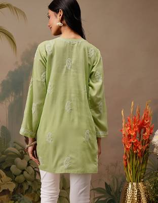 Hand embroidered green cotton lucknowi chikankari short kurti 2