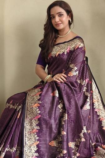 Purple silk blend zari banarasi weaving saree with Blouse
