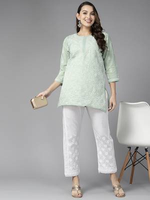 Hand embroidered white cotton lucknowi chikankari pant 4