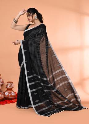 black mul cotton handloom jamdani saree with blouse piece 2