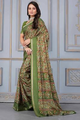 Green soft cotton crape floral prints with thread woven border with blouse 3