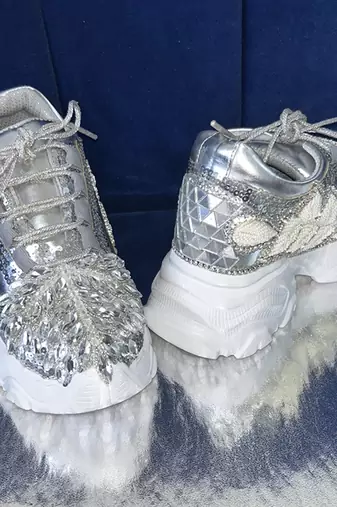 Silver leather embroidered sneakers