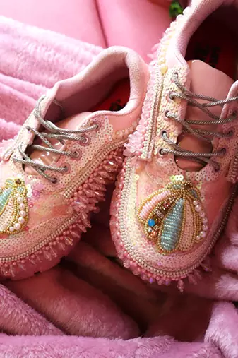 Pink leather embroidered sneakers