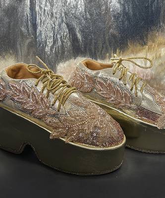 Gold leather embroidered sneakers 3