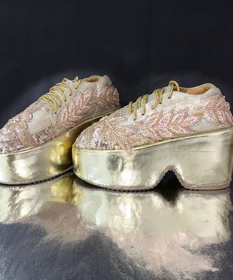 Gold leather embroidered sneakers 4