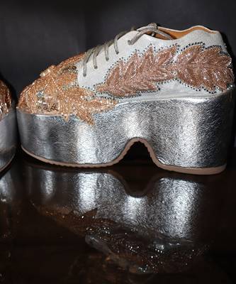 Gold leather embroidered sneakers 3