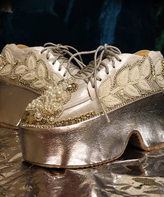 Silver leather embroidered sneakers 5