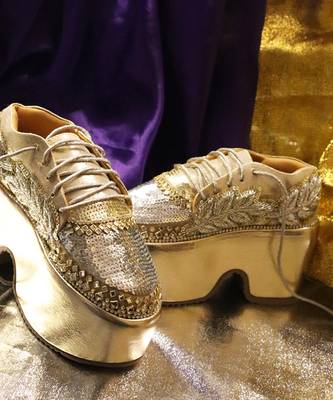 Gold leather embroidered sneakers 4