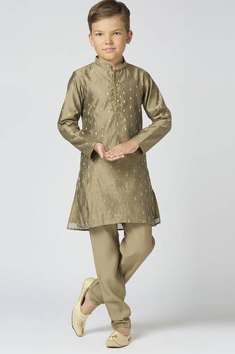 Full sleeves chanderi kurta, pyjama set with traditional butta work - grey