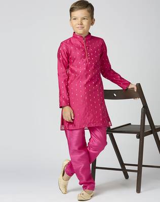 Full sleeves chanderi kurta, pyjama set with traditional butta work - rani pink 5