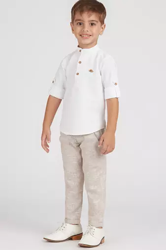 Traditional ethnic full sleeves short kurta shirt and pant set - white