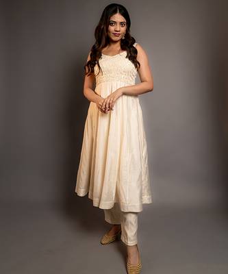 White plain chanderi anarkali set 1