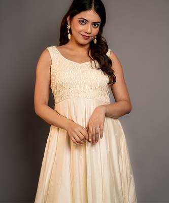 White plain chanderi anarkali set 3