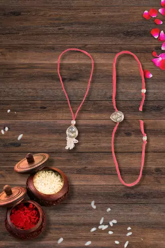 Bhaiya and bhabhi Rakhi with roli and chawal