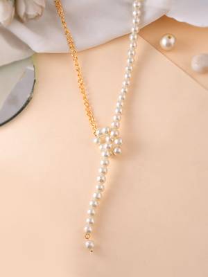 White pearls necklace with gold chain 2