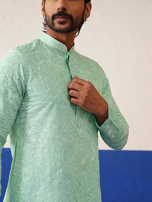 Powder green embroidered kurta set 4