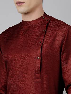 Maroon self-design drape side-open kurta 5