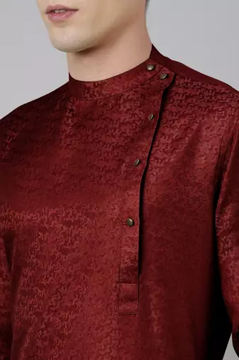 Maroon self-design drape side-open kurta