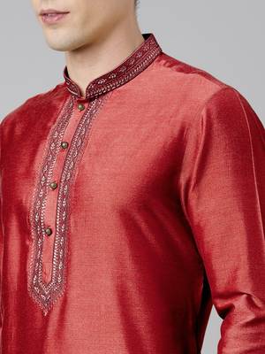 Maroon silk embroidery kurta set 5