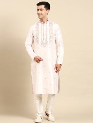 Baby pink embroidered kurta set 1