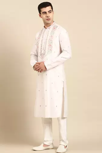Baby pink embroidered kurta set