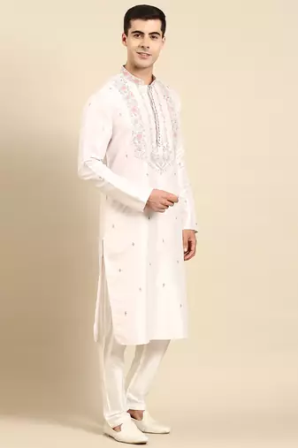 Baby pink embroidered kurta set