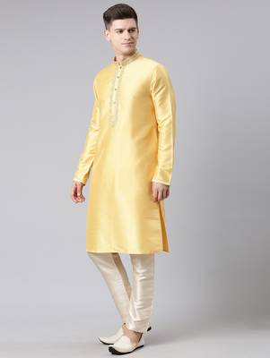 Yellow embroidered kurta set 4