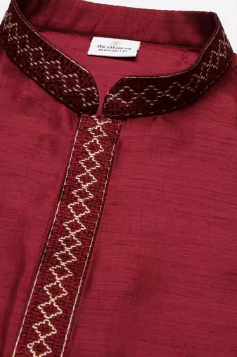 Maroon geometrical embroidery kurta set